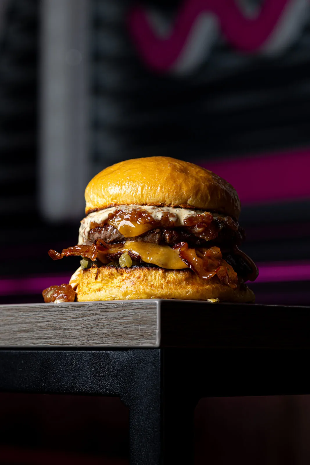 Vibra Burger: rrss · foto y vídeo · diseño